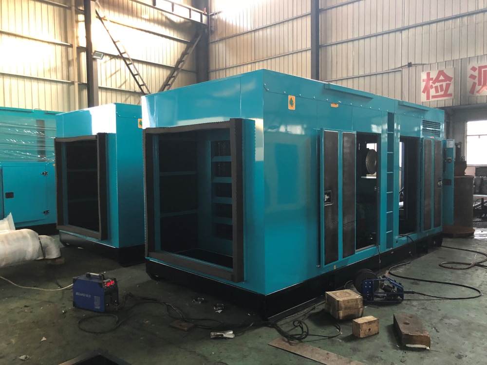 Besten Ships Two 500kW Cummins Silent Generators to Xinhua Kenya